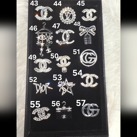 Ladies Accessories - Picture 4 of 5